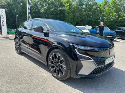 New Renault Megane E-Tech Techno Esprit Alpine 160 kW (218 HP) 2026 Diamond black  Hatchback
