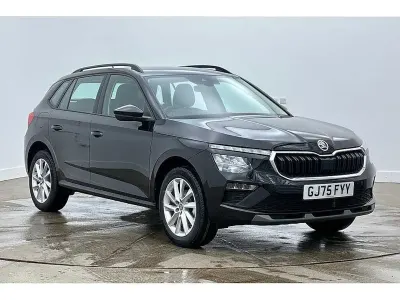 Used Skoda Kamiq SE 70 HP (51 kW) 2025 Black magic pearl effect SUV