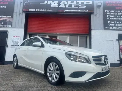 Used Mercedes A180 SE 109 HP (80 kW) 2014 White Hatchback
