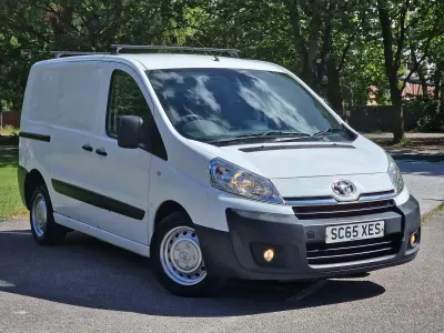 Used Toyota Proace H1 90 HP (66 kW) 2015 White MPV