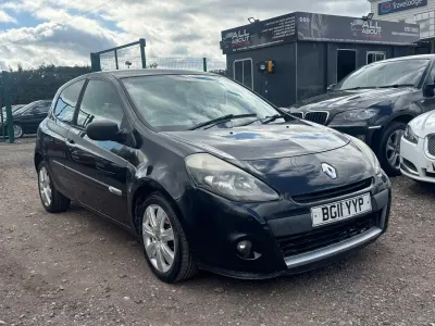 Używany Renault Clio II GT-Line 2011 Czarny Hatchback