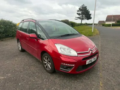 Used Citroën Grand C4 Picasso VTR Sport 2011 Red MPV