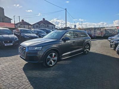 Begagnad Audi Q7 S-Line 268 HK (197 kW) 2017 Grå SUV