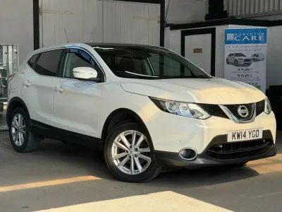 Used Nissan Qashqai Acenta Premium 130 HP (95 kW) 2014 White SUV