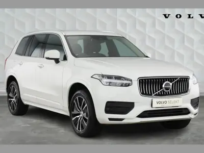 Used Volvo XC90 Momentum 235 HP (172 kW) 2021 White SUV