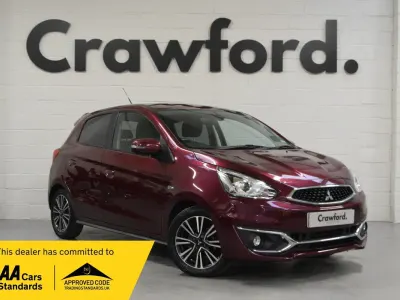 Usado Mitsubishi Mirage 78 HP (57 kW) 2017 Roxo Citadino