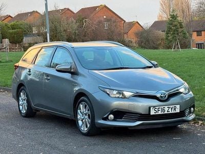 Grey Used 2016 Toyota Auris Hybrid Business Edition Estate | £8,495 (Fair price)
