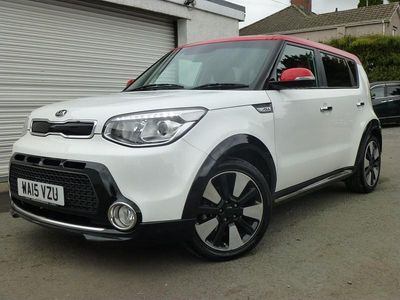 White Used 2015 Kia Soul SUV | £7,999 (A bit pricey)