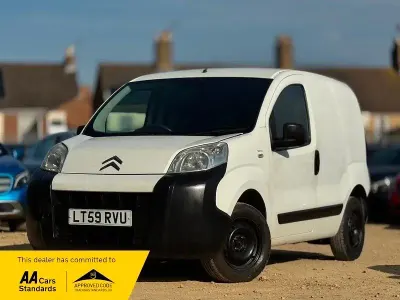 Usado Citroën Nemo 70 CV (51 kW) 2009 Blanco Monovolumen