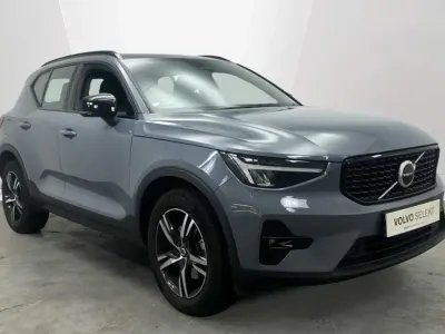 Used Volvo XC40 Plus 161 HP (118 kW) 2022 Grey SUV
