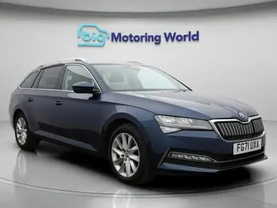 Used Skoda Superb Dynamic 218 HP (160 kW) 2022 Blue Estate