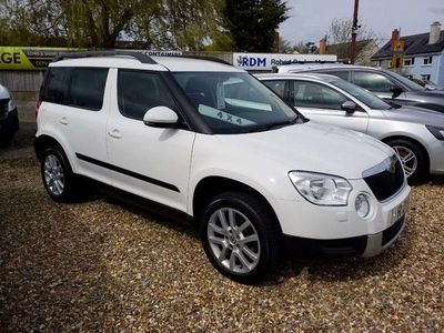 Usado Skoda Yeti SE 2013 Blanco SUV