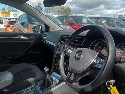 Used VW Golf VII GT 150 HP (110 kW) 2017 White Hatchback