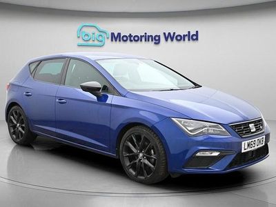 Used Seat Leon Black Edition 130 HP (95 kW) 2019 Blue Hatchback