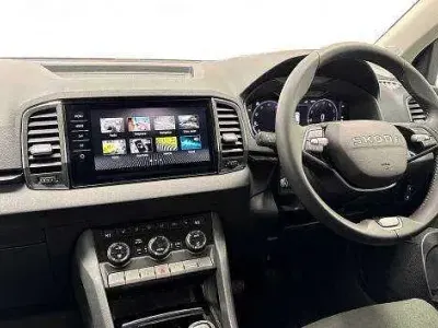 Używany Skoda Karoq SE L 150 KM (110 kW) 2025 Niebieski SUV