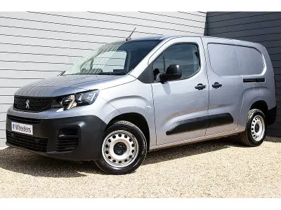 Used Peugeot Partner Premium 131 HP (96 kW) 2024 Grey MPV