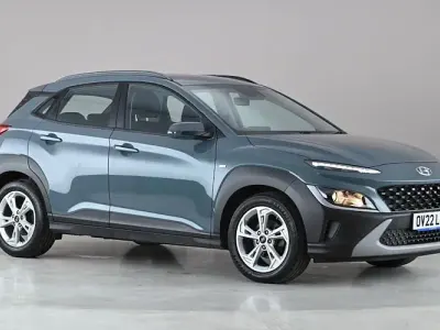 Gebraucht Hyundai Kona SE 120 PS (88 kW) 2022 Grün SUV