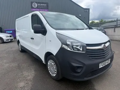 Usado Vauxhall Vivaro 2018 Branco