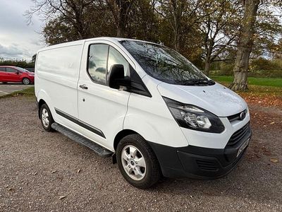 White Used 2015 Ford Transit Custom Van | £6,500 (Fair price)