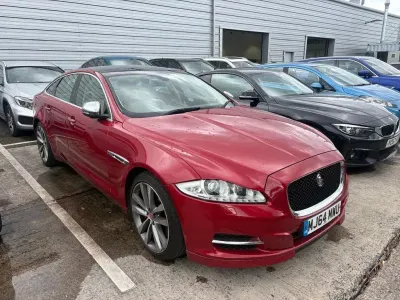 Used Jaguar XJ Portfolio 275 HP (202 kW) 2014 Red Sedan