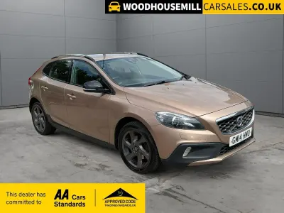 Used Volvo V40 2014 Bronze Hatchback
