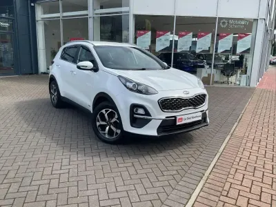 Used Kia Sportage 174 HP (127 kW) 2021 White SUV