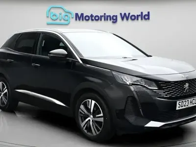 Gebraucht Peugeot 3008 Allure+ 131 PS (96 kW) 2023 Schwarz SUV