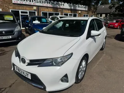 Used Toyota Auris