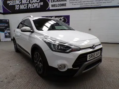 Używany Hyundai i20 Active 2016 Biały Hatchback
