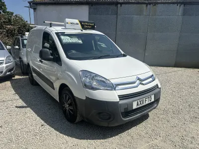 Used Citroën Berlingo 2011 White MPV