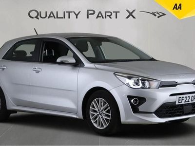 Used Kia Rio 101 HP (74 kW) 2022 Silver Hatchback