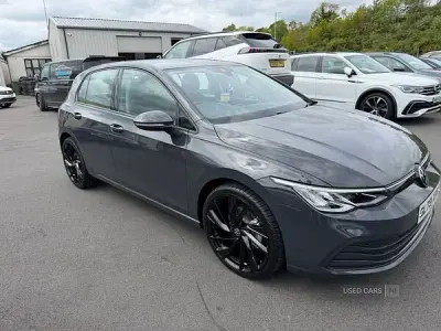 Used VW Golf VIII Life 130 HP (95 kW) 2024 Grey Hatchback