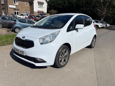 Used Kia Venga 123 HP (90 kW) 2015 White Hatchback