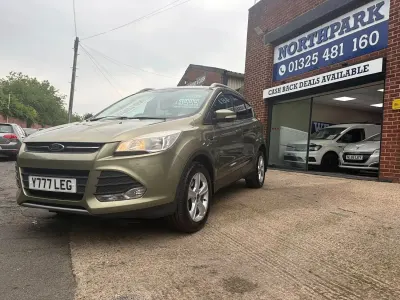 Used Ford Kuga Zetec 140 HP (102 kW) 2014 Green SUV