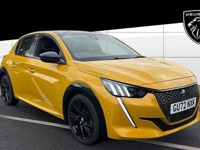 Used Peugeot 208 Premium 131 HP (96 kW) 2022 Yellow Hatchback