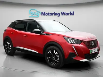 Używany Peugeot e-2008 GT 100 kW (136 KM) 2024 SUV