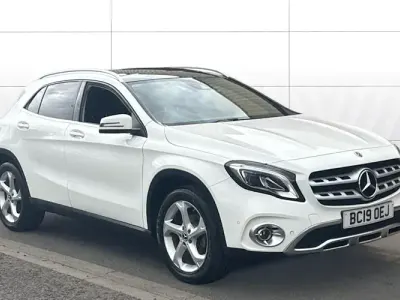 Used Mercedes GLA200 Premium Plus 156 HP (114 kW) 2019 White SUV