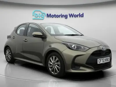 Used Toyota Yaris 116 HP (85 kW) 2023 Bronze Hatchback