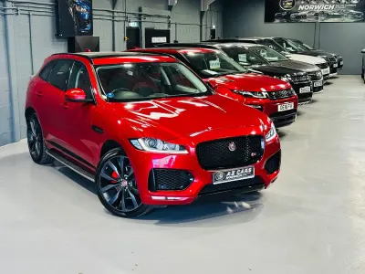 Used Jaguar F-Pace S 300 HP (220 kW) 2017 Red SUV