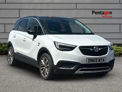 Used Vauxhall Crossland X 108 HP (79 kW) 2020 White SUV