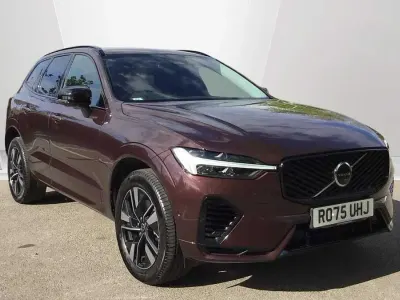 Second-hand Volvo XC60 Plus 345 CP (253 kW) 2025 Roșu SUV