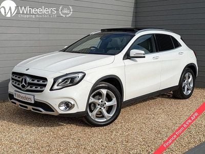 Used Mercedes GLA200 Premium Plus 156 HP (114 kW) 2019 White SUV