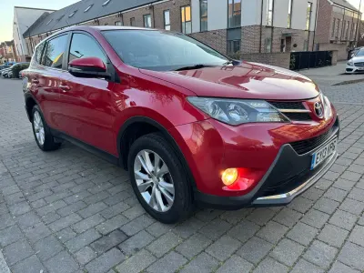 Usado Toyota RAV4 2013 Vermelho SUV