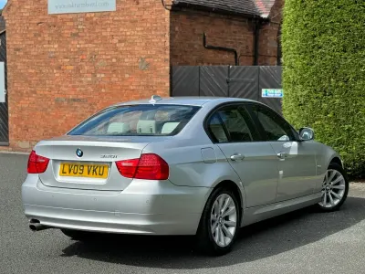 Used BMW 320 Comfort Edition 170 HP (125 kW) 2009 Silver Sedan