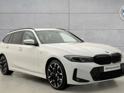 Used BMW 330e M Sport 288 HP (211 kW) 2025 White Estate