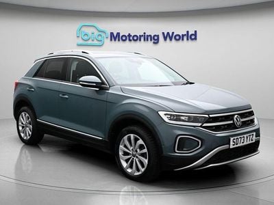 Usado VW T-Roc Style 148 HP (108 kW) 2023 Azul SUV