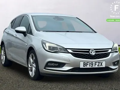 Used Vauxhall Astra SRi 150 HP (110 kW) 2019 Silver Hatchback