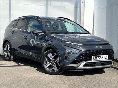Begagnad Hyundai Bayon Premium 100 HK (73 kW) 2023 Grå SUV