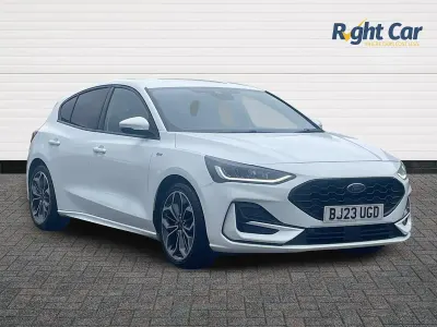 Used Ford Focus ST-Line X 2023 White Hatchback