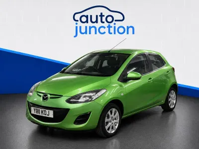 Used Mazda 2 2011 Green Hatchback